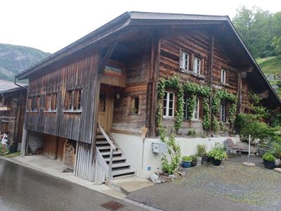 6 Zimmer zu vermieten